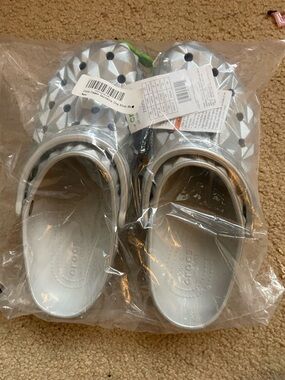 CROCS Silver Metallic Classic Clog Sandals (W10 /M8)